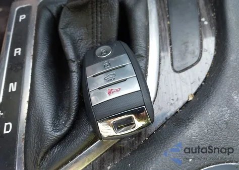 2015 Kia Optima Ex z USA, uszkodzony, nr VIN 5XXGN4A76FG380519